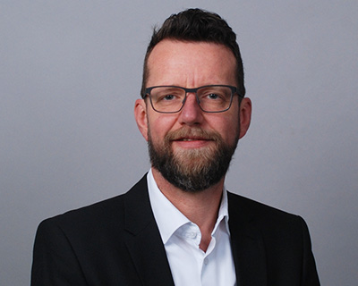 Mitarbeiter Oliver Schroeder