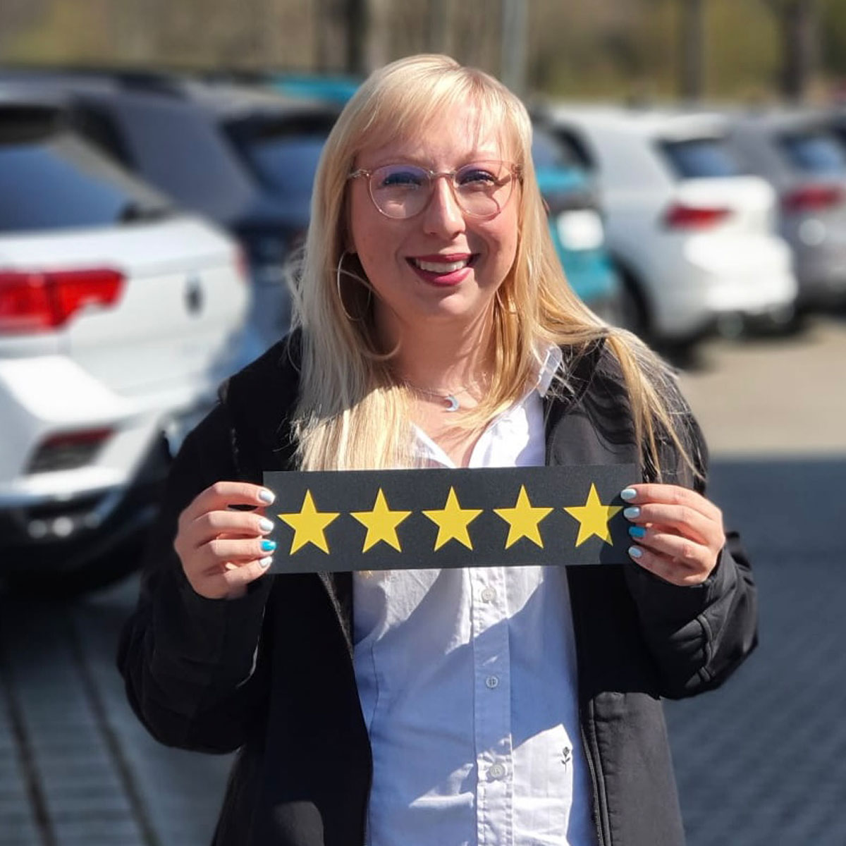 Kundenfeedback 5 Sterne Bewertung Serviceberaterin Vanessa Wagner